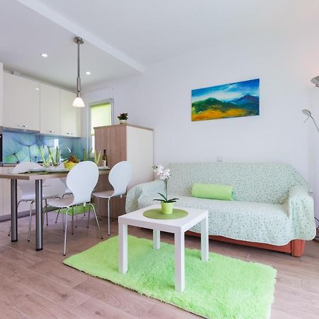 Apartment Close To Krk Town Centre Exteriör bild