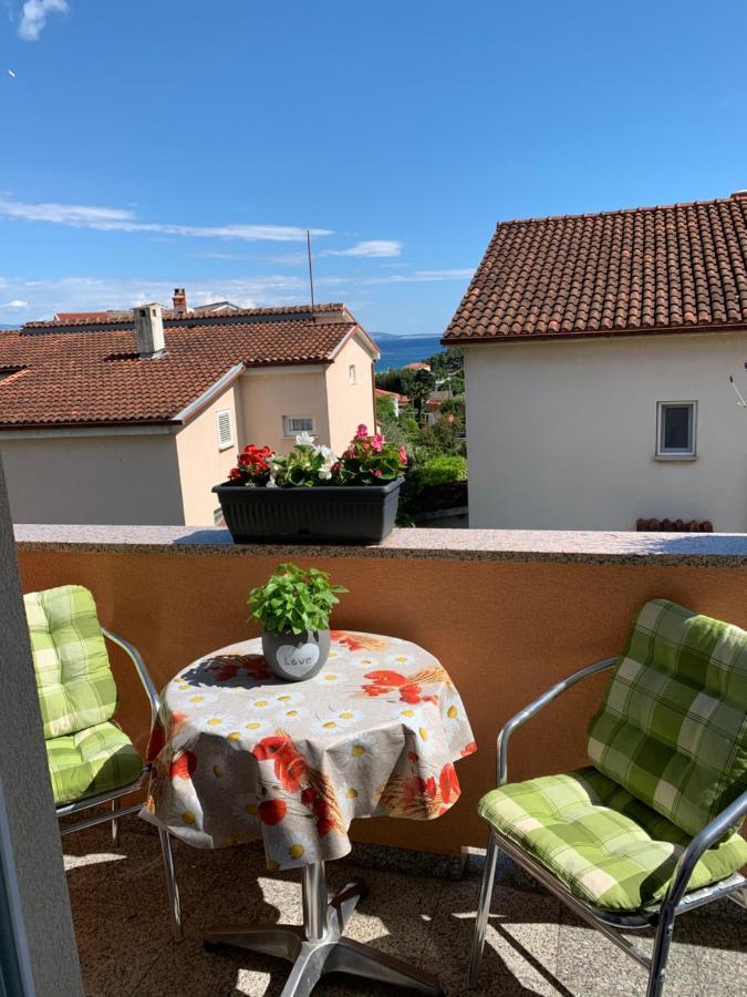 Apartment Close To Krk Town Centre Exteriör bild